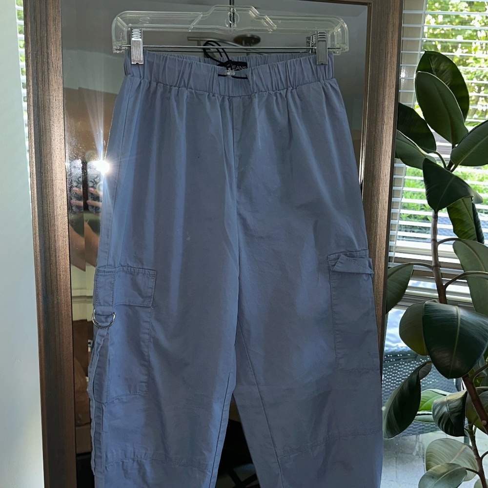 Gogo Parachute pants Size XS